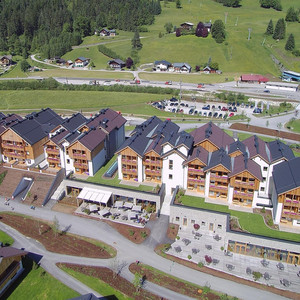 Innocente Dachdeckerei und Spenglerei: Leading Family Hotel, Gosau